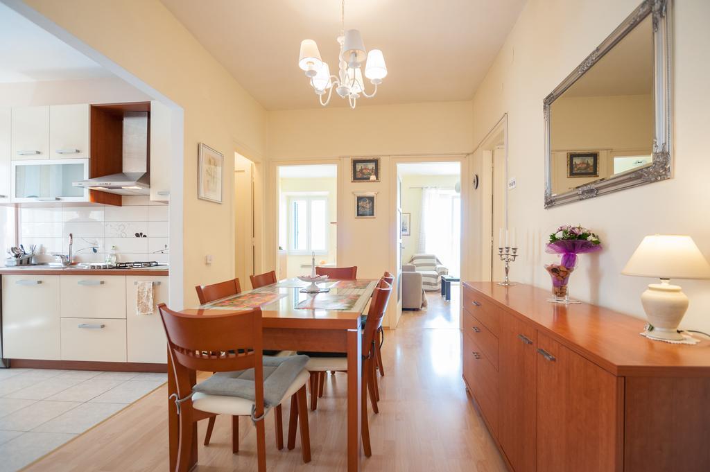 Vera Apartments With Sea View And Old Town View Zára Kültér fotó